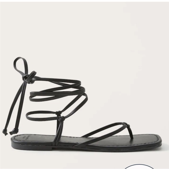 Abercrombie & Fitch Shoes - Abercrombie & Fitch Resort Strappy Sandals